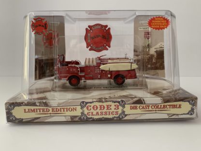 Code 3 - Honolulu Fire Department Crown Pumper 14