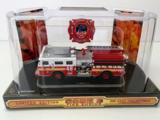 Code 3 - FDNY Seagrave Pumper Engine - 48