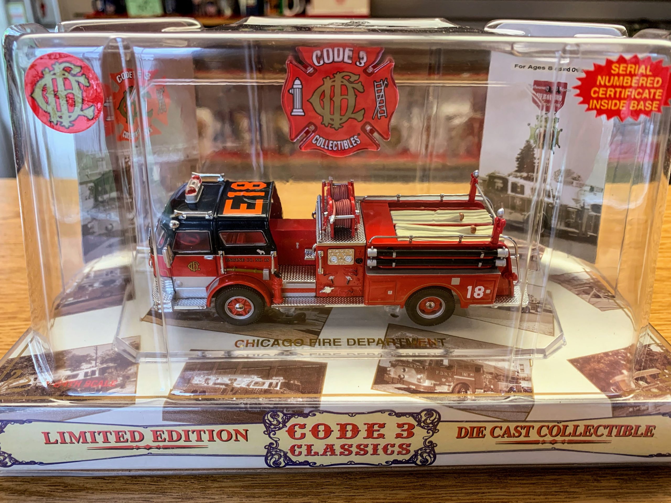 Code 3 - Chicago Mack Pumper 18