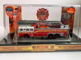 Code 3 - FDNY Seagrave Rear Mount Ladder 37
