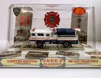 Code 3 - New York Department of Corrections Mack CF Pumper 1