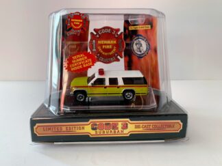 Code 3 - Newark GMC Suburban 1116