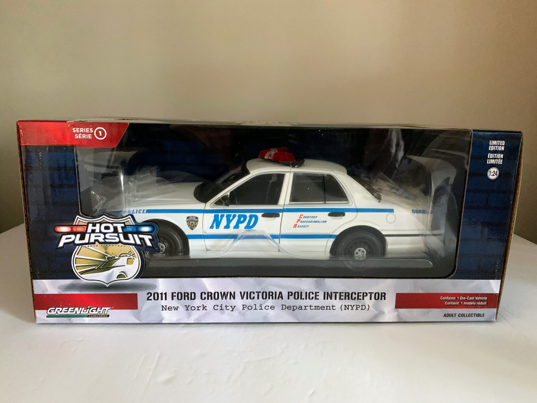 Ford 2011 Crown Victoria NYPD