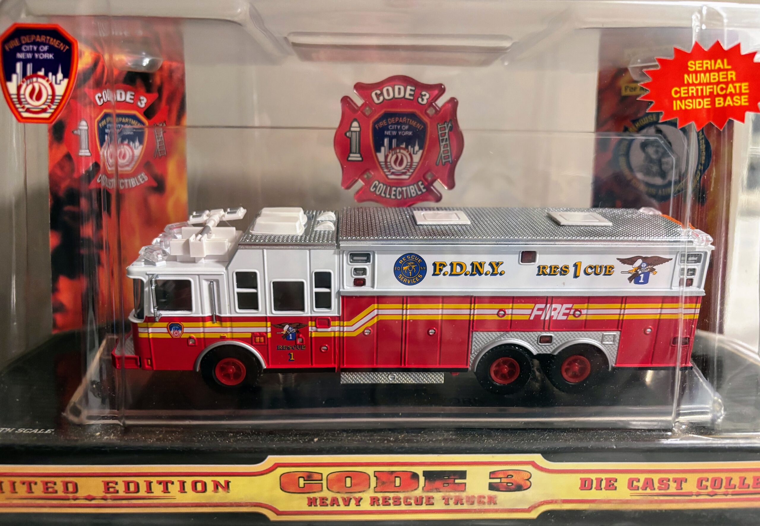 Code 3 - FDNY Saulsbury Heavy Rescue 1