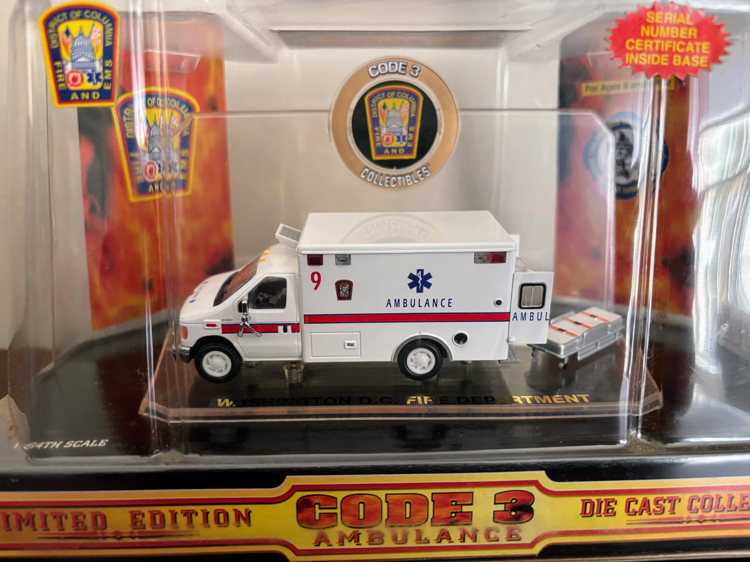 Code 3 - Washington D.C. Ford F-350 Ambulance 9
