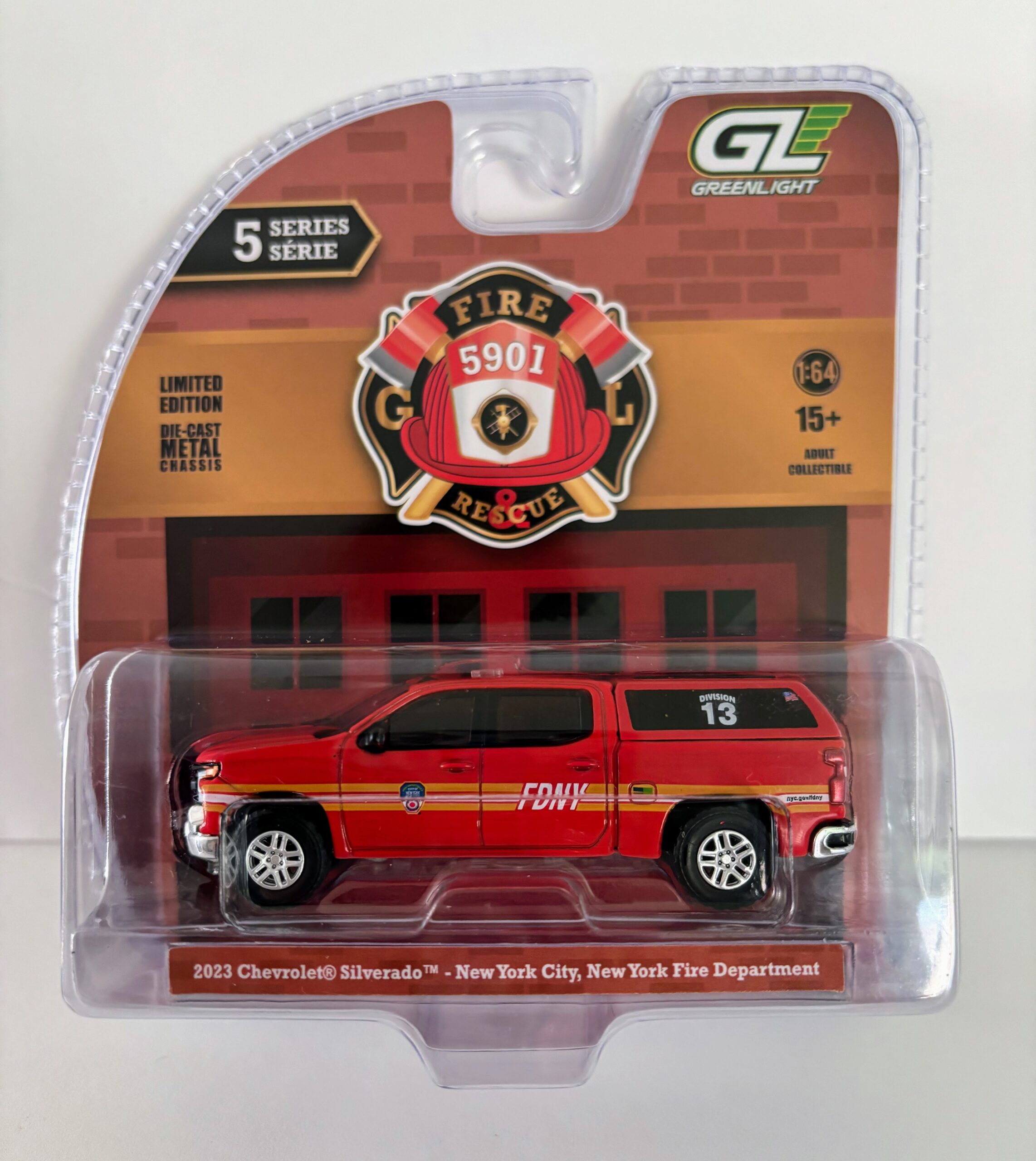 Chevrolet Silverado 2023 FDNY - The Fire Bell